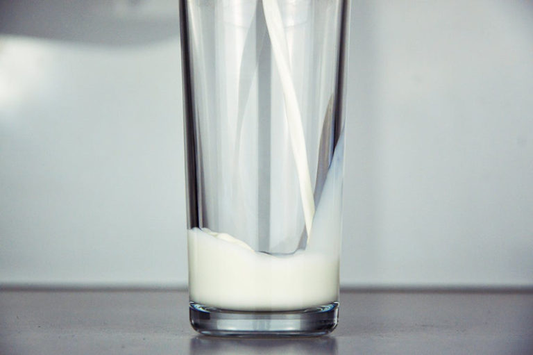Whole milk consumption increases risk for prostate cancer progression ...